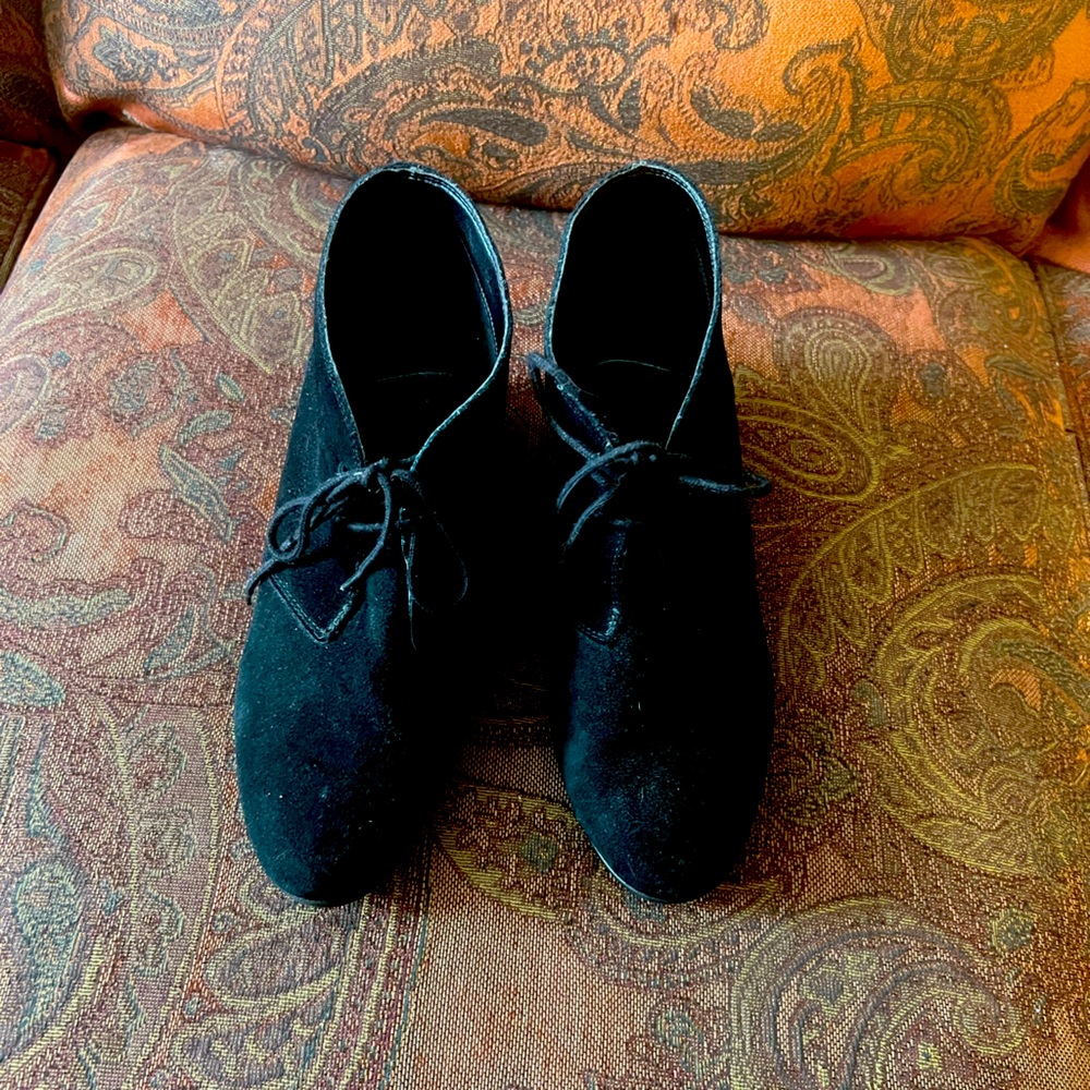 Size 11 croc half boots